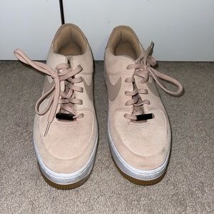 Nike Air Force 1 Sage Low
Women's Shoes